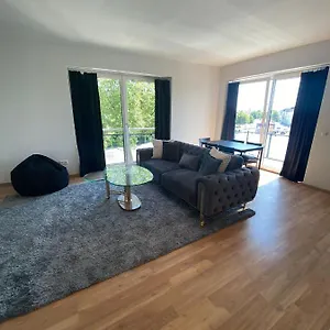  Apartment Schoene Mit Balkon 2 Deutschland